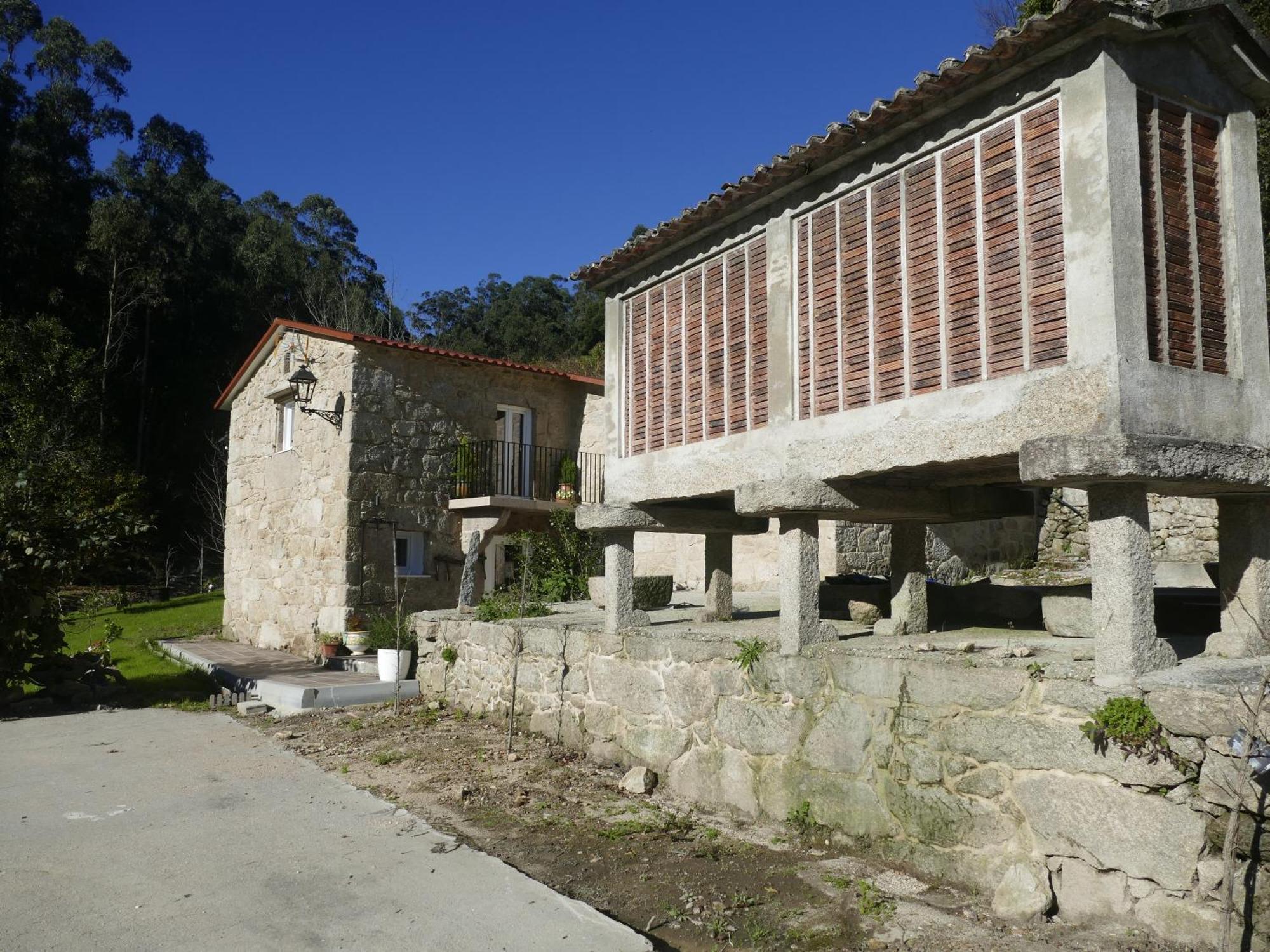 Casita A Estrenar En Finca Con Rio Proxima A Tui, Gondomar Y Portugal. Exterior foto